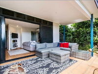 The Boathouse Yamba - Accommodation Airlie Beach