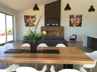 Bella Vista Farm House - Adelaide Hills - Accommodation NT