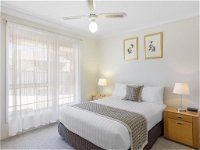 Best Western Ambassador Motor Inn and Apartments - Whitsundays Accommodation