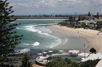 Campbells Cove Beachfront Apartments - Surfers Gold Coast