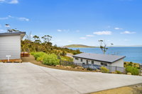 Chill Tasmania - Accommodation Airlie Beach