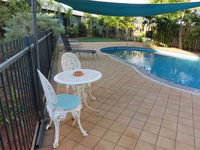 Demco Bed and Breakfast - Gold Coast 4U