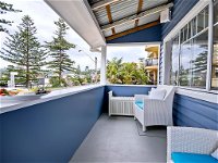 Driftwood Beach House - Accommodation Find