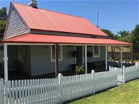Hindmarsh Park Holiday Cottage - Townsville Tourism