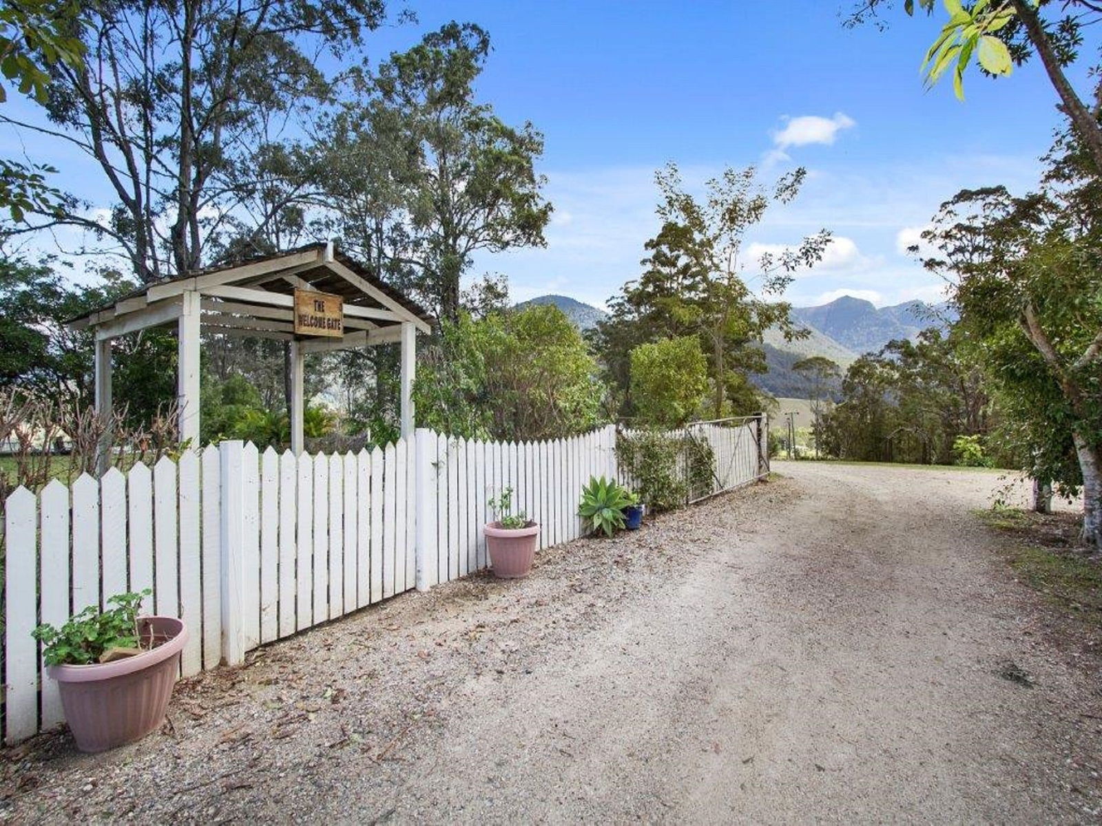 Round Mountain NSW Accommodation Adelaide