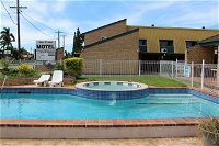 Sun Plaza Motel - Mackay - Carnarvon Accommodation
