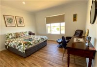 The Mains Guest House - Surfers Gold Coast