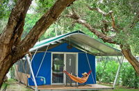 Suffolk Beachfront Holiday Park - Accommodation in Brisbane