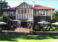 Lindsay House Country Hotel - Redcliffe Tourism