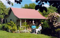 Poppys Cottage BB - Tourism Canberra