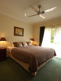 Rosewood Guesthouse - Gold Coast 4U