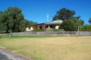 Self Contained Bathurst MARPLE-LODGE Accommodation Fremantle