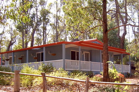 Kangaroo Valley WA Accommodation Main Beach