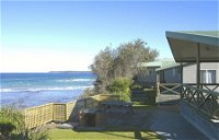 Berrara Beach Holiday Chalets - Carnarvon Accommodation