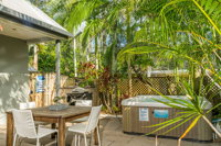 A Top Spot - Byron Bay Holiday House - Townsville Tourism