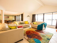 Canal Elegance in Yunderup - Accommodation Gold Coast