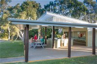 Dicky Beach Family Holiday Park - Accommodation in Surfers Paradise