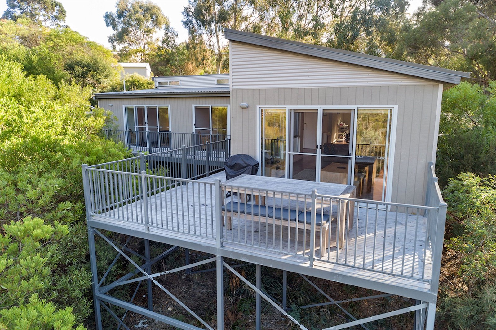 Coles Bay TAS Accommodation Cooktown