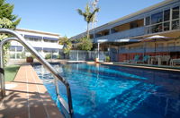 Golden Sands Motor Inn - Townsville Tourism