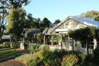 Holmwood Guesthouse and Spa Cottages - Newcastle Accommodation