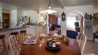 Kathys Place Bed and Breakfast - Mackay Tourism