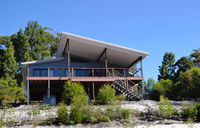 Kokomo at Kingfisher Bay - Townsville Tourism