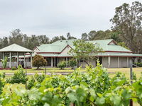 Lovedale House - Hunter Valley - Accommodation Airlie Beach