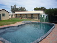 Nuttbush Retreat - Accommodation 4U