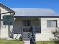 Pennell's Lysander Cottage - Townsville Tourism
