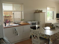 The Friendly Chat Bed and Breakfast and Self-contained Accommodation - Lismore Accommodation