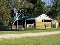 Willowbrook Farm Caravan Park - Townsville Tourism