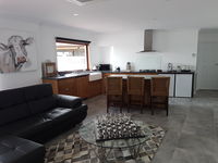 Animal Land Farm Stay - Hervey Bay Accommodation