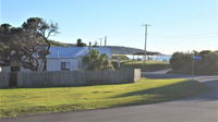 By The Beach at Catho - Accommodation Gold Coast
