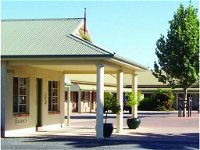 Country Gardens Motor Inn - Townsville Tourism