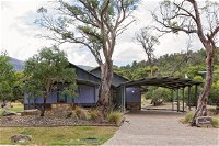 Kickenback Chalet - Accommodation Cooktown