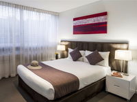 Oaks Nelson Bay Lure Suites - Accommodation Gold Coast