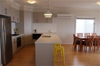 Pelican Place - Coogee Beach Accommodation