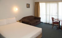 Port Aloha Motel - Townsville Tourism