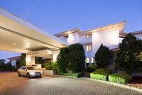 Ramada by Wyndham Diplomat Canberra - Redcliffe Tourism