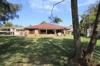 Ray of Sunshine-Waterfront Reserve - Kingaroy Accommodation