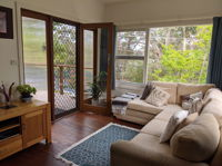 River Vida family size holiday home - Accommodation Tasmania