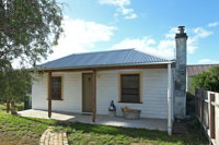 Stable Cottage - Accommodation Yamba