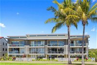 Beaches On Lammermoor Apartments - Redcliffe Tourism