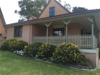 Carinya Cottage Holiday House - Accommodation Batemans Bay