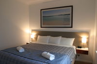 Clearwater Motel Apartments - Townsville Tourism