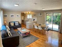 Crows Nest - Accommodation Airlie Beach