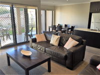 Cypress Apartment 39C - Redcliffe Tourism