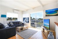Lazy Days Beach House Jervis Bay - Geraldton Accommodation