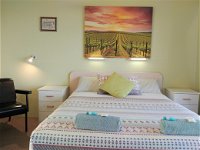 Mollymook Ocean View Motel - Coogee Beach Accommodation