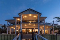 Port Lincoln Marina Luxury Escape - Accommodation Airlie Beach